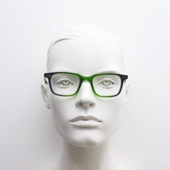 Green rectangular low profile wayfarer design eye… - image 3