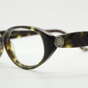 Lulu Guinness vintage oval eye glasses. Dark tortoise low profile optical frames. Prescription eyeglasses. RX spectacles