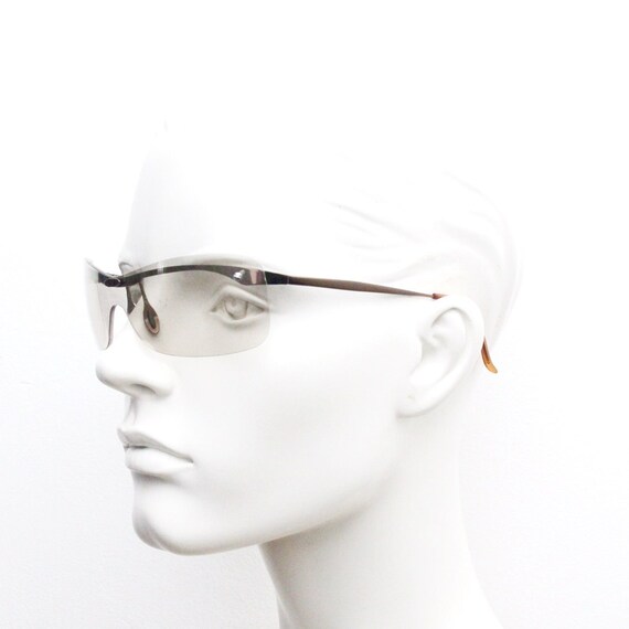 Y2K vintage visor sunglasses. 2000's wrap around shie… Gem