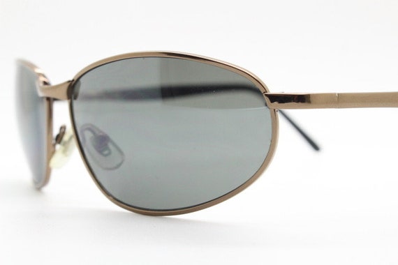 Brown Metal Curved Sunglasses Mens European Fashion Oversized Curved Shield Sport Metal  main image 4