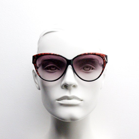 80s vintage oversized cateye sunglasses. Women's … - image 1