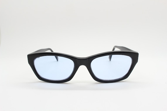 80s vintage rectangular sunglasses. Low profile 6… - image 1