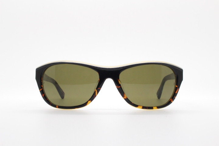 【超美品】LINDA FARROW LUXE ヴィンテージ アイウェア 箱付 Linda Farrow Luxe Sunglasses Made in Japan. Blended Black