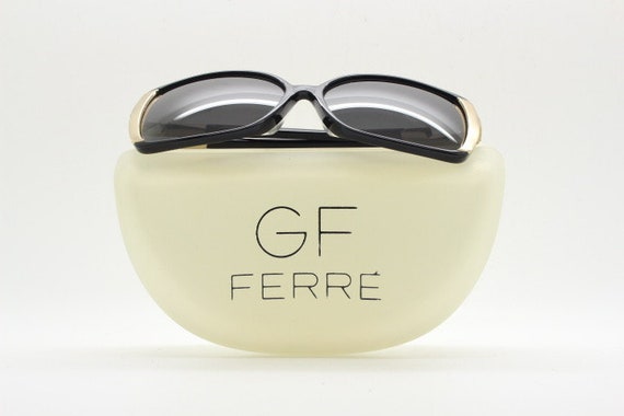 Gianfranco Ferre square oversized sunglasses made… - image 10