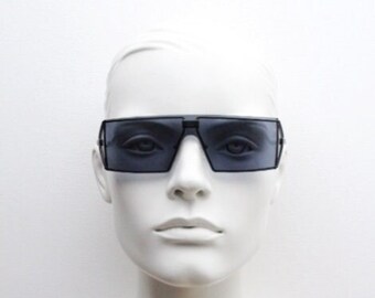 Christian Dior Y2K Vintage Rectangular Shield Sunglasses Made in