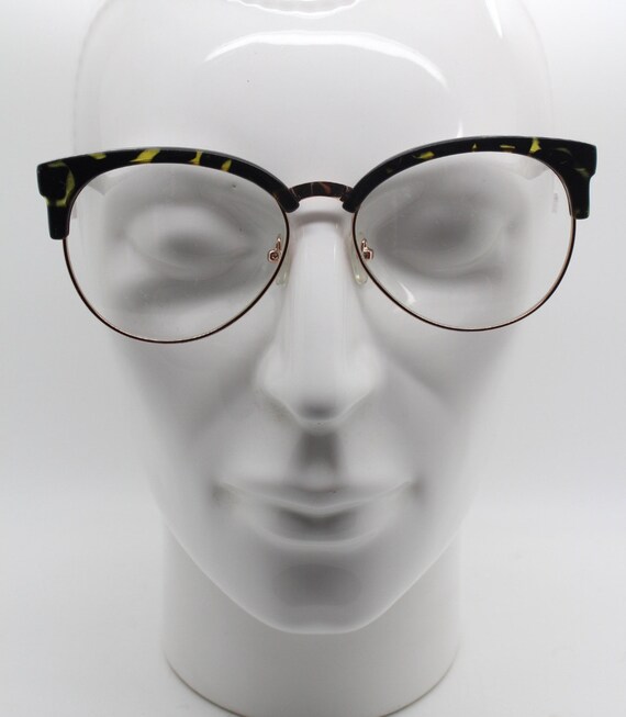 90s vintage modified cat eye glasses. Tortoise br… - image 6