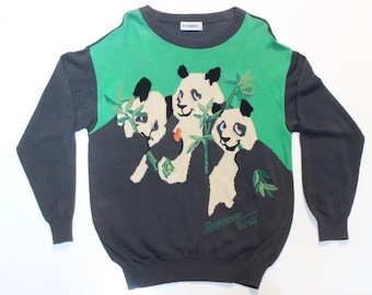 Iceberg 90s vintage adorable panda bear oversized jumper made in Italy. Sick fashion graphic round boat neck jumper. Crew neck pullover. XL