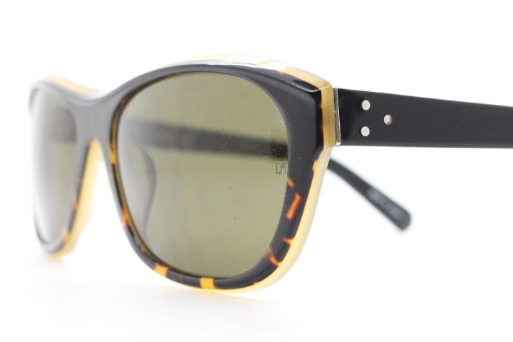 【超美品】LINDA FARROW LUXE ヴィンテージ アイウェア 箱付 Linda Farrow Luxe Sunglasses Made in Japan. Blended Black