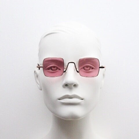 90s Vintage Small Square Sunglasses. Imposing Minimal Gold  display picture 3