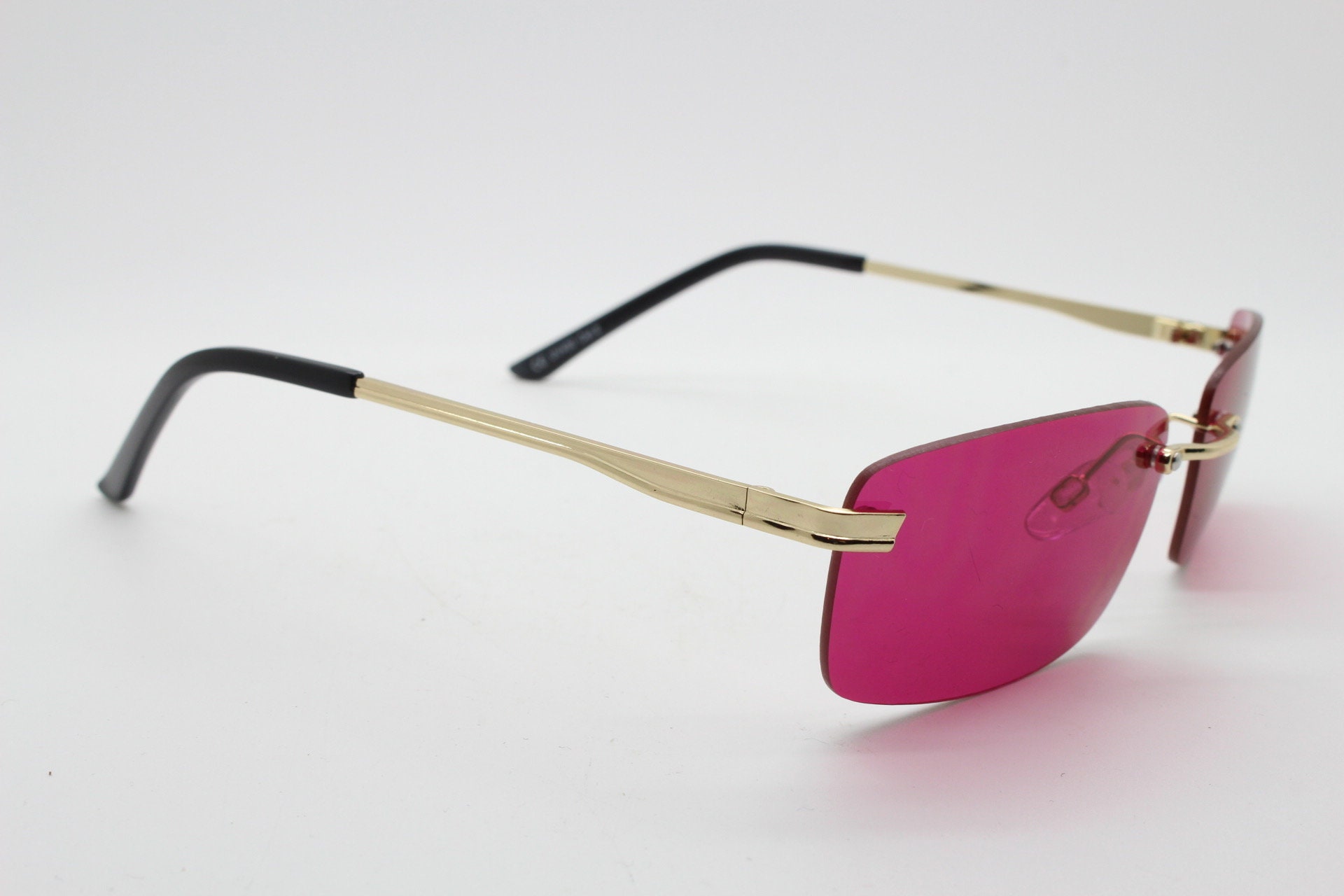 Y2K Vintage Frameless Pink Sunglasses. Rectangular Lenses  display picture 3