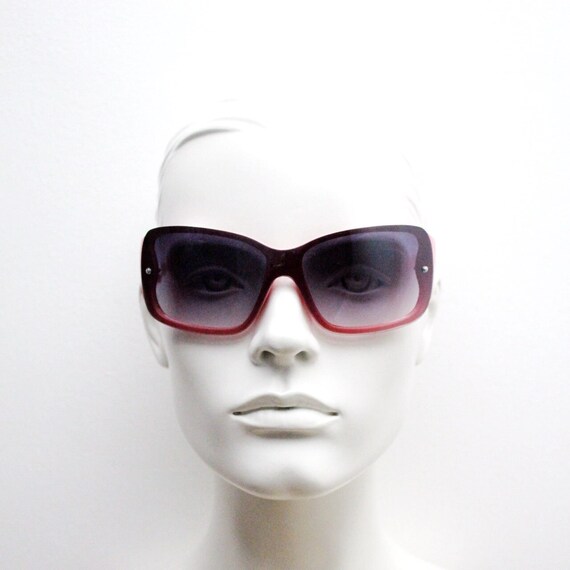 Y2K vintage visor sunglasses. Black massive mask mono… Gem