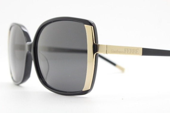 Gianfranco Ferre square oversized sunglasses made… - image 3