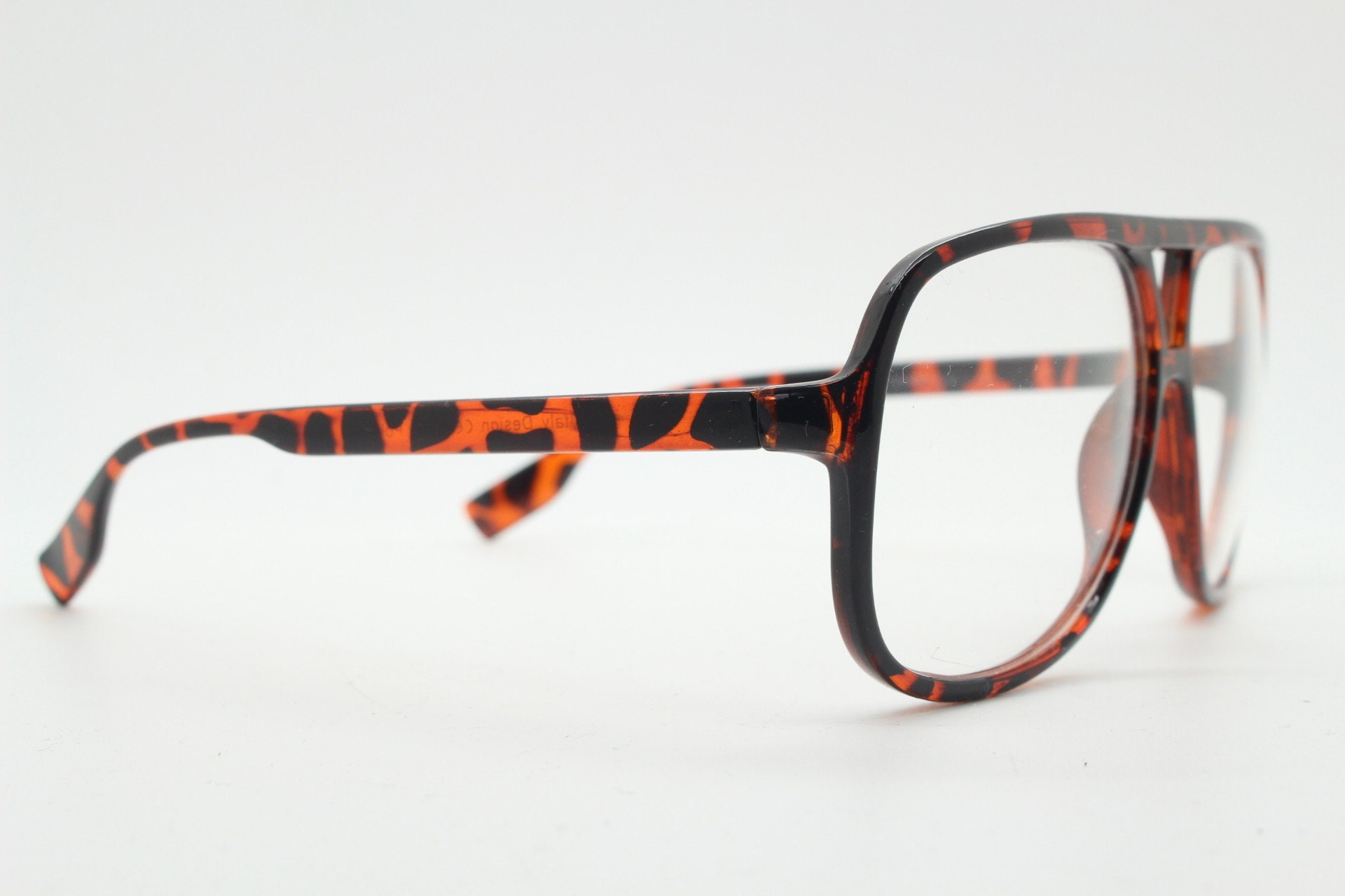 Y2K Vintage Square Aviator Glasses. Classic 70s Style 