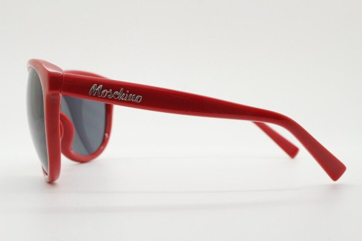 Moschino Oversized Y2K Vintage Sunglasses. Characteristic  display picture 3