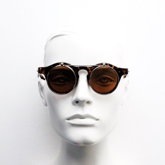 Vintage 90s round flipper sunglasses. 30s style to