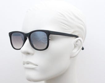 Vintage 80s thick frame black square sunglasses. All time classic design in matt and gloss combo with slight mirror glaze lenses. NOS