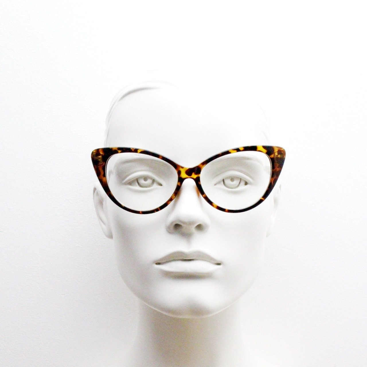 BALENCIAGA べっ甲柄 キャットアイ メガネ BALENCIAGA べっ甲柄 キャットアイ メガネ BALENCIAGA べっ甲柄