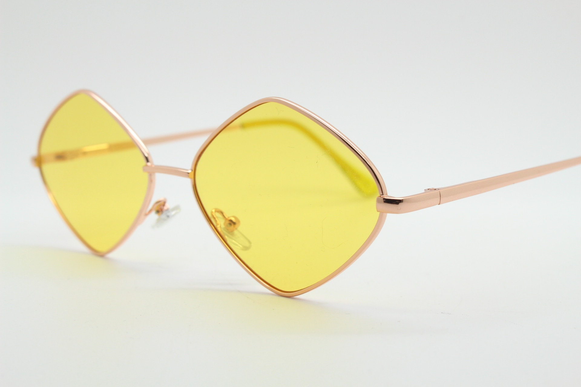 NWT Vintage 90\'s Lady Diamond Cut Fashion Sunglasses (Gold/Pink) Pink 1990s Vintage Sunglasses for sale | eBay main image 2