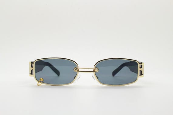 Vintage low profile sunglasses. Rectangular gold … - image 4