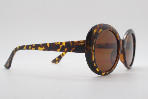 Y2k vintage oversized round sunglasses. Women's b… - image 6