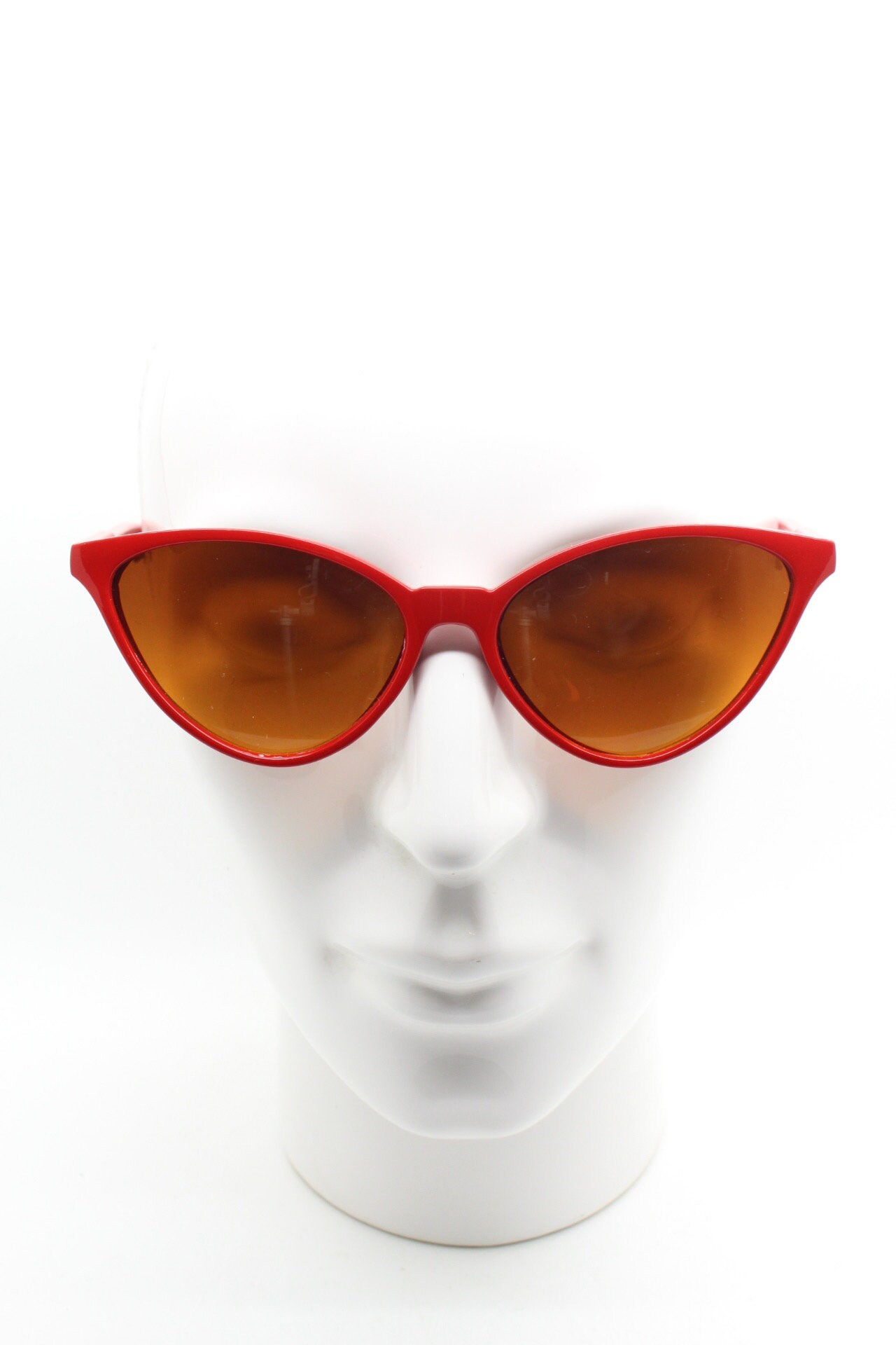 Red Cat Eye Sunglasses - Bold Retro Frame For Adults MODA BOLD Retro Oval MOD Thick Frame Clout Goggles Round  main image 4