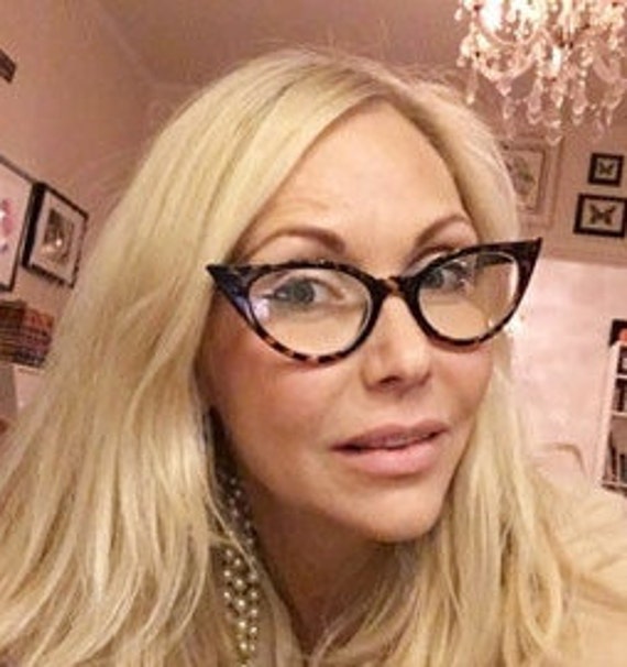Pointed Vintage Cat Eye Glasses. Tortoise Pointed Optical Frames