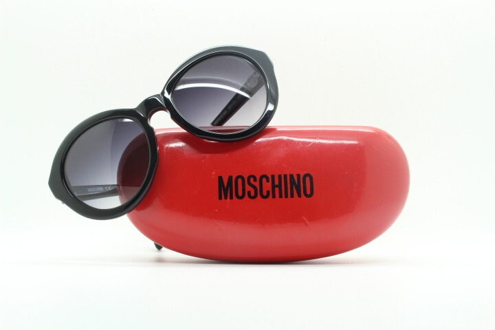 Moschino Oversized 60s Design Sunglasses Model 72101SA  display picture 2