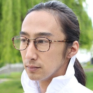ファコナブルな 90 年代のビンテージ長方形眼鏡モデル Cliftland。鮮やかなべっ甲光沢アセテート光学フレーム。処方箋。RX 眼鏡