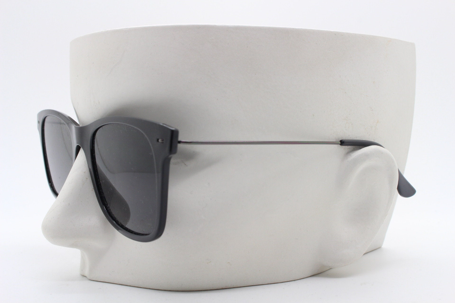 Modified top wayfarer glasses