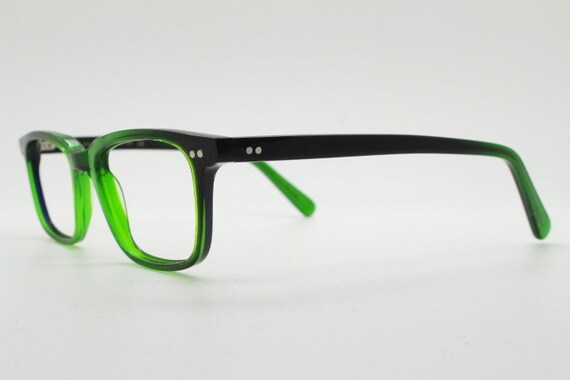 Green rectangular low profile wayfarer design eye… - image 6