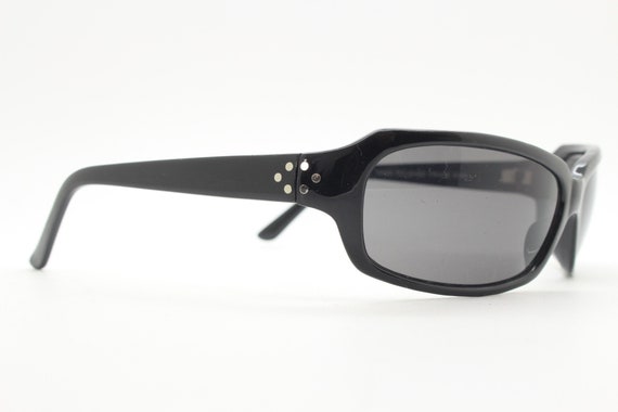 Y2K vintage wrap around sunglasses. Plain black g… - image 8