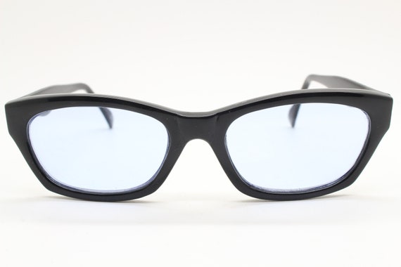 80s vintage rectangular sunglasses. Low profile 6… - image 2