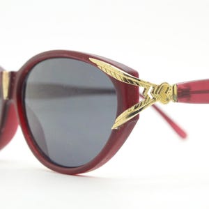 Revlon Sunglasses - Etsy display picture 2