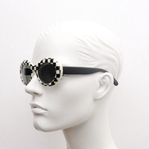 80s Vintage Round Check Monochrome Sunglasses. 60s Op Art