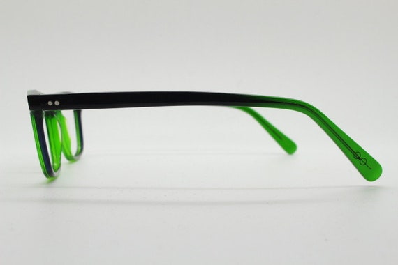Green rectangular low profile wayfarer design eye… - image 7