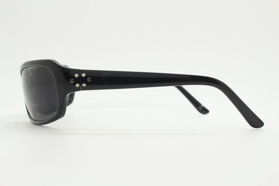Y2K vintage wrap around sunglasses. Plain black g… - image 7