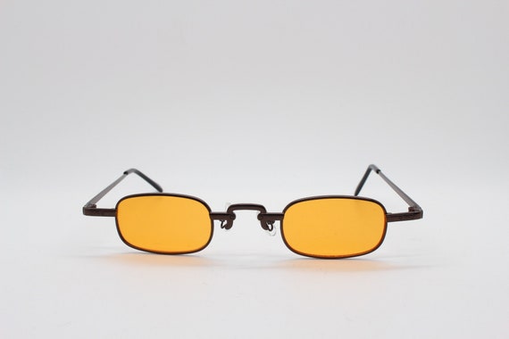 90s Vintage Small Rectangular Sunglasses. Imposing Minimal  display picture 3