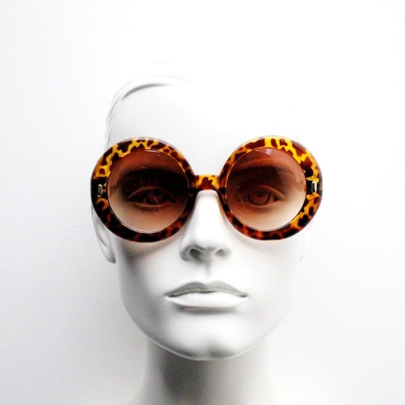 Y2k vintage oversized round sunglasses. Women's b… - image 6