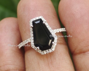 Coffin Cut Black Onyx Ring, Halo Engagement Ring, Black Moissanite Unique Ring, 925 silver Black Coffin Ring, Anniversary Gift, Wedding Ring