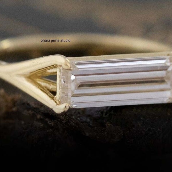 De meest leggiest vintage stokbrood Cut Ring, echte Moissanite Ring, Solitaire verlovingsring, Oost naar West Baguette Cut Ring Moeders Gift Ring