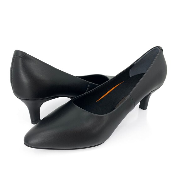 Middle Heels Dress Pump 
