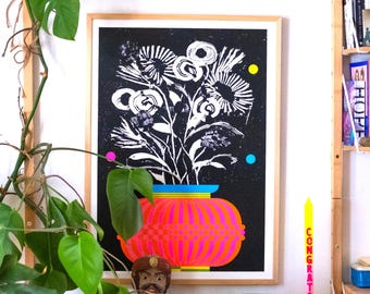 Florale abstrato bloemen em néon kleurige vaas zeefdruk