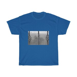 Raindrops Unisex Heavy Cotton Tee