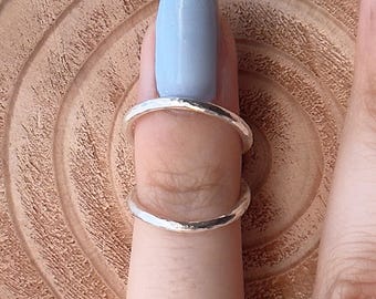Adjustable Hammered Swan Ring | Finger splint for EDS/Arthritis | Joint stabilization for Hypermobility | Mallet Finger | Swan Deformity