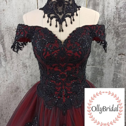 Black and Burgundy Off-the-Shoulder Glitter Lace Wedding Dress, Bridal Gown for a Halloween Wedding Black and Burgundy Off-the-Shoulder Glitter Lace Wedding Dress, Bridal Gown for a Halloween Wedding