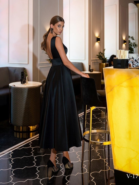 Black cocktail hot sale dress for prom