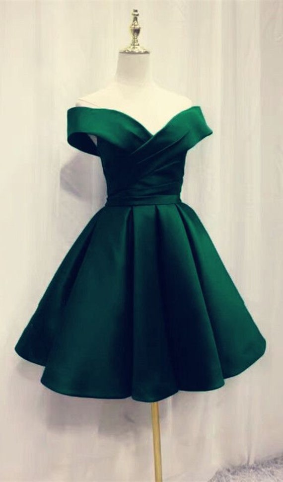 Vestido elegante de satén, Vestido de dama de honor, Vestido corto de  noche, Vestido de fiesta verde, Vestido de seda, Vestido largo de satén  rojo, Vestido de moda de fiesta 