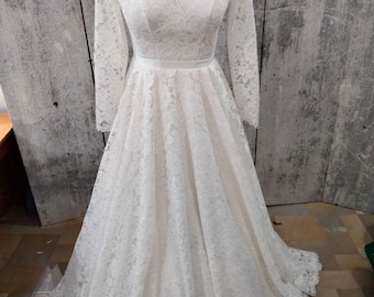 Long Sleeves Wedding Dress,Bohemian Bridal Dress, Custom made Dress, Vintage Wedding Dress, Lace Wedding Dress