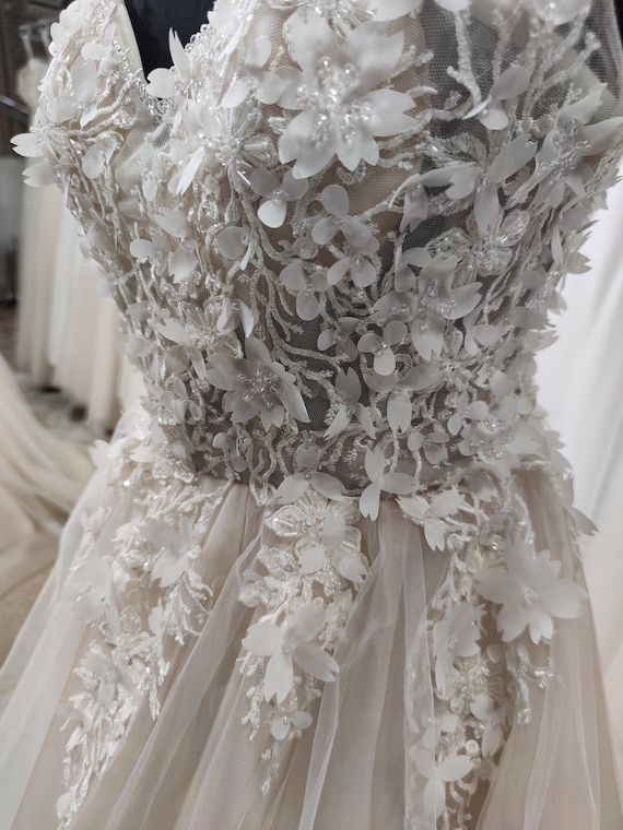 Beautiful bridal dresses | Flickr