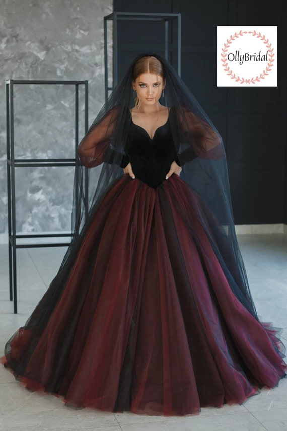 Gothic Black Wedding Dress,Halloween Black Wedding Dress, Long Sleeve Elegant Wedding Dress, Gothic Dress, Long Train Black Dress